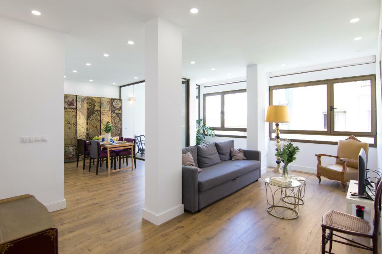 לאס פאלמס דה גראן קנאריה Homeforguest Stylish And Modern Apartment Overlooking Las Canteras מראה חיצוני תמונה