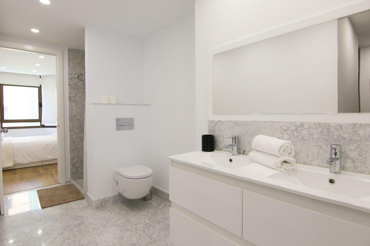 לאס פאלמס דה גראן קנאריה Homeforguest Stylish And Modern Apartment Overlooking Las Canteras מראה חיצוני תמונה