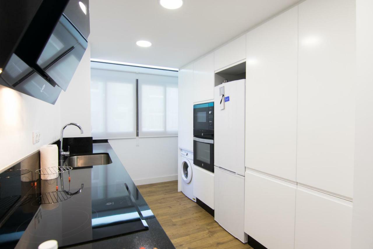 לאס פאלמס דה גראן קנאריה Homeforguest Stylish And Modern Apartment Overlooking Las Canteras מראה חיצוני תמונה