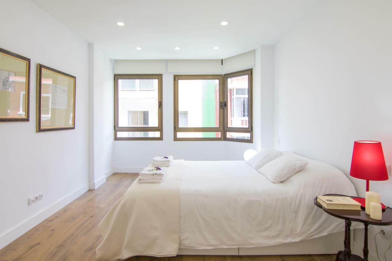 לאס פאלמס דה גראן קנאריה Homeforguest Stylish And Modern Apartment Overlooking Las Canteras מראה חיצוני תמונה