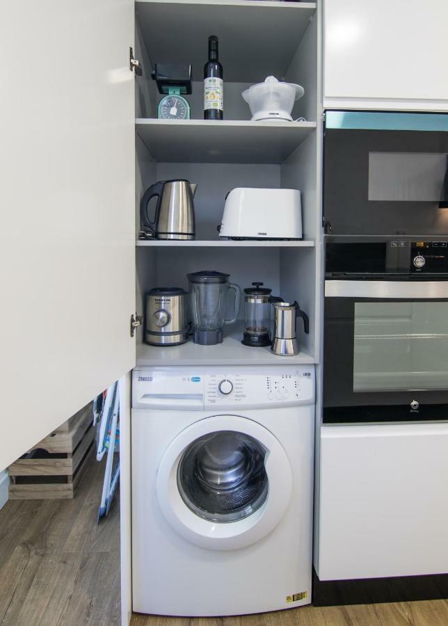 לאס פאלמס דה גראן קנאריה Homeforguest Stylish And Modern Apartment Overlooking Las Canteras מראה חיצוני תמונה