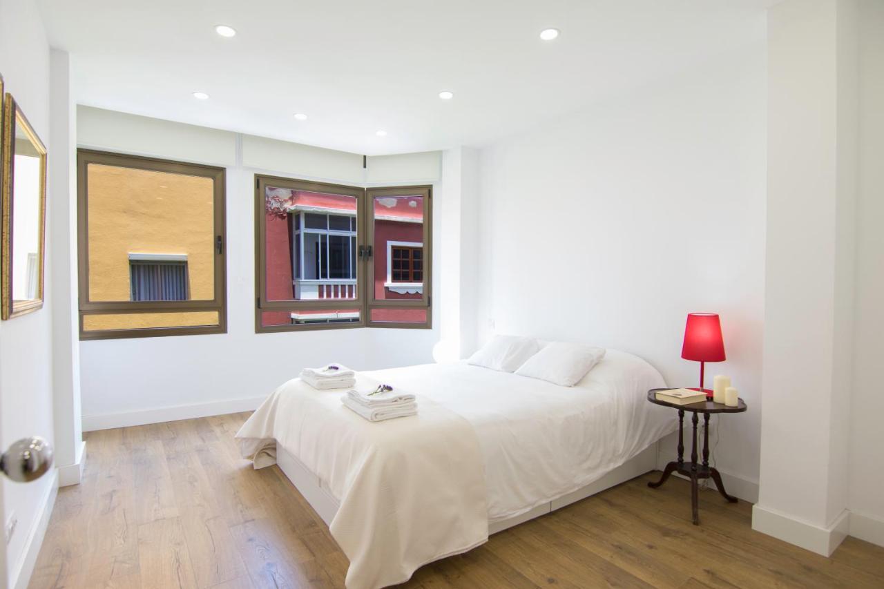 לאס פאלמס דה גראן קנאריה Homeforguest Stylish And Modern Apartment Overlooking Las Canteras מראה חיצוני תמונה